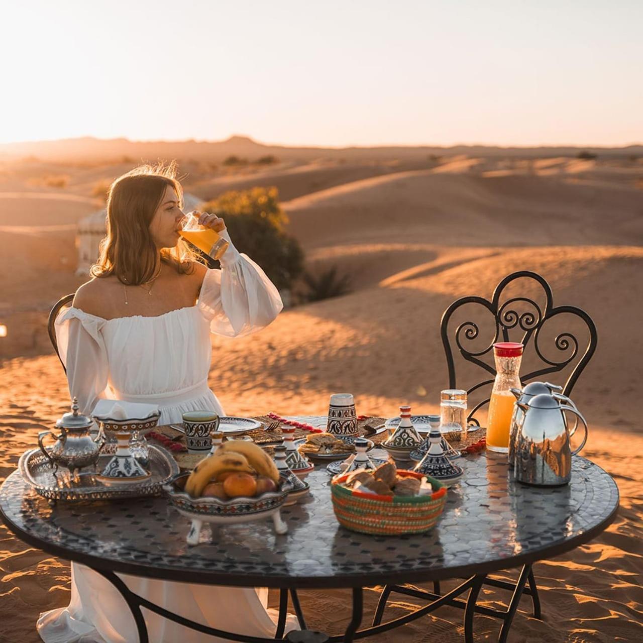 Sahara Family Luxury Camp Hotel Мерцуга Екстериор снимка