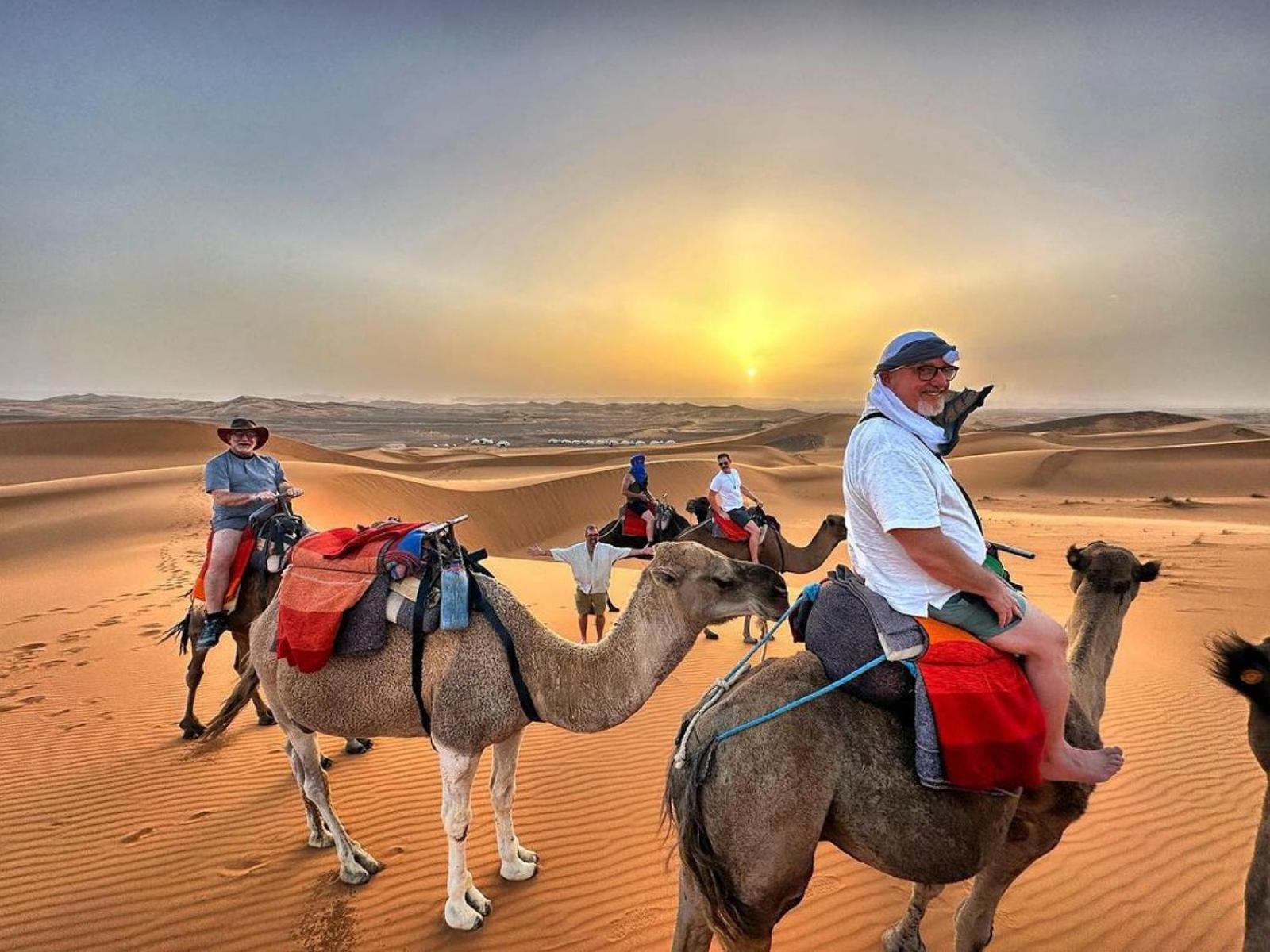 Sahara Family Luxury Camp Hotel Мерцуга Екстериор снимка